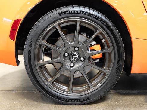 Used 2019 MAZDA MX-5 Miata 30th Anniversary image 36