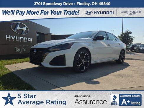 Used 2024 Nissan Altima 2.5 SR FWD image 1