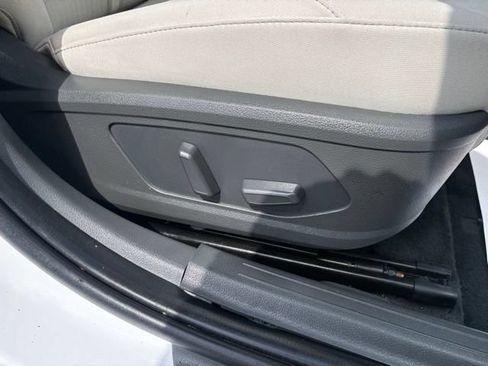 Used 2025 Hyundai Sonata SEL FWD image 28