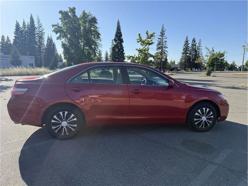 Used 2007 Toyota Camry LE FWD image 6