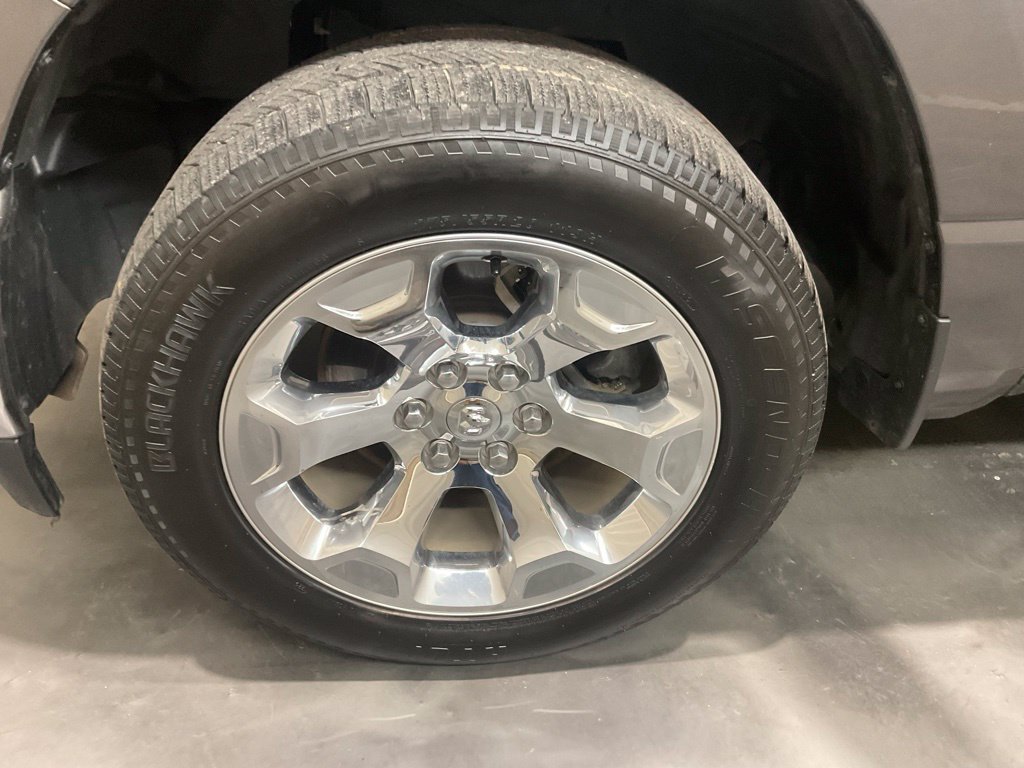 Used 2019 RAM 1500 Big Horn AWD/4WD image 5