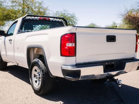 Used 2018 GMC Sierra 1500 2WD Regular Cab image 8
