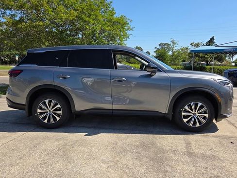 New 2026 INFINITI QX60 Pure w/ Family Package AWD/4WD image 8
