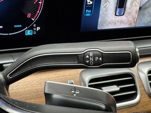 New 2025 Mercedes-Benz GLS 450 4MATIC image 22