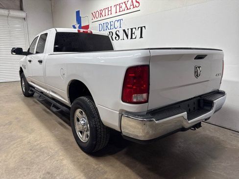 Used 2018 RAM 2500 Tradesman w/ Chrome Appearance Group AWD/4WD image 10