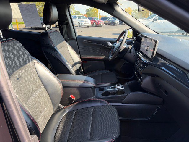 Used 2024 Ford Escape ST-Line Select w/ Tech Pack #1 AWD/4WD image 19