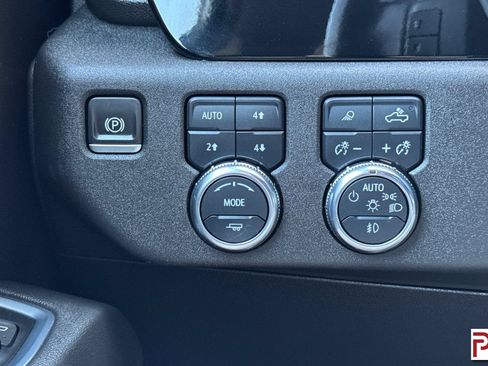 Certified 2022 GMC Sierra 1500 Elevation w/ Elevation Premium Package AWD/4WD image 30