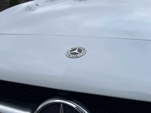 Certified 2020 Mercedes-Benz A 35 AMG 4MATIC image 18