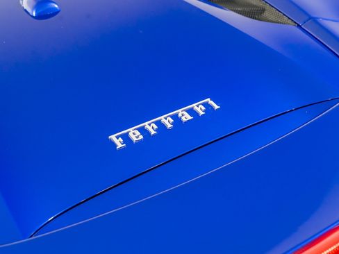 Used 2019 Ferrari 488 Spider RWD image 52