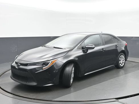 Used 2022 Toyota Corolla LE FWD image 7