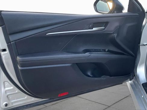 Used 2025 Toyota Camry LE FWD image 21