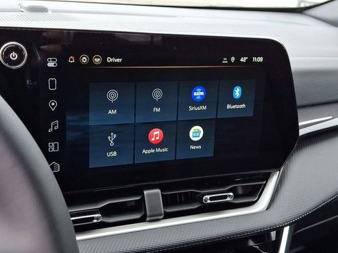 Used 2026 Chevrolet Equinox LT w/ Convenience Package II image 22