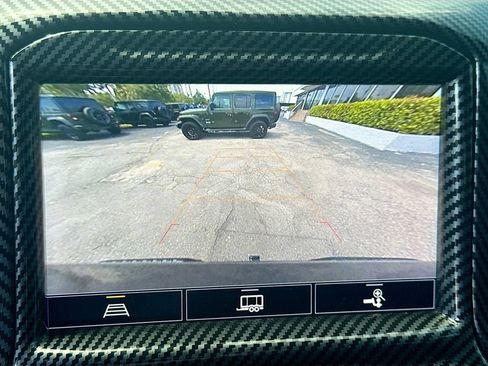 Used 2021 Chevrolet Silverado 1500 LTZ w/ LTZ Convenience Package II RWD image 15