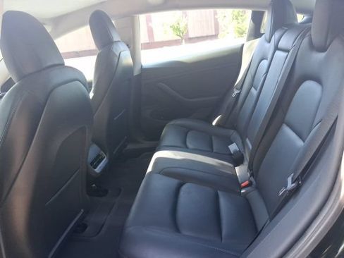 Used 2021 Tesla Model 3 Long Range AWD/4WD image 17