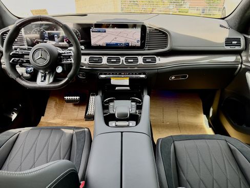 New 2026 Mercedes-Benz GLE 63 AMG S image 33