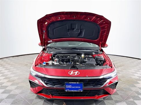 Certified 2024 Hyundai Elantra SEL image 27