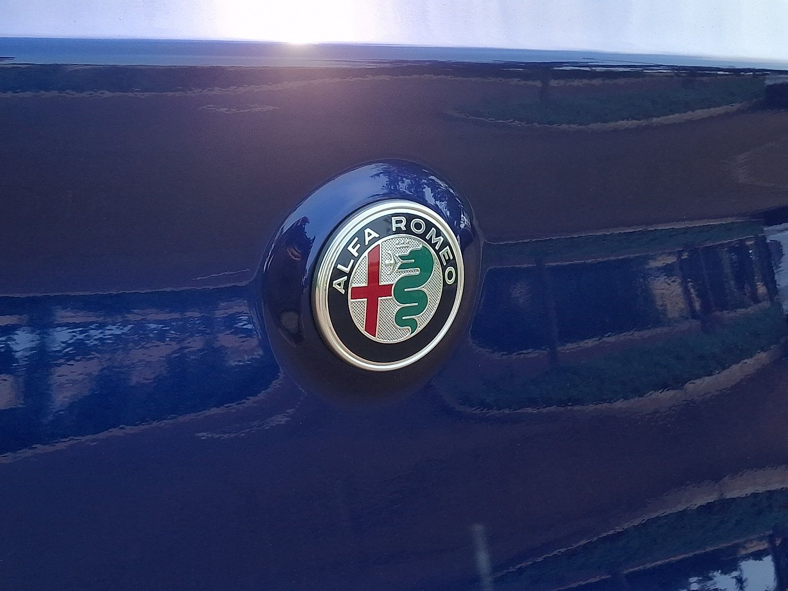 Used 2023 Alfa Romeo Stelvio Ti w/ Active Assist Plus Package AWD/4WD image 31