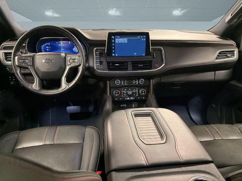 Used 2022 Chevrolet Tahoe RST w/ Luxury Package AWD/4WD image 27