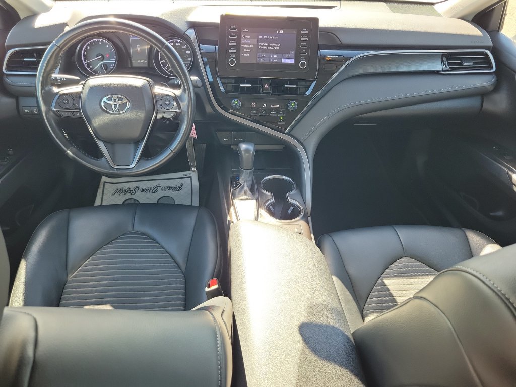 Used 2023 Toyota Camry SE FWD image 29