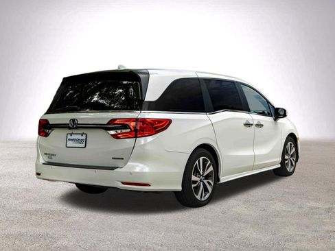 Used 2023 Honda Odyssey Touring image 9