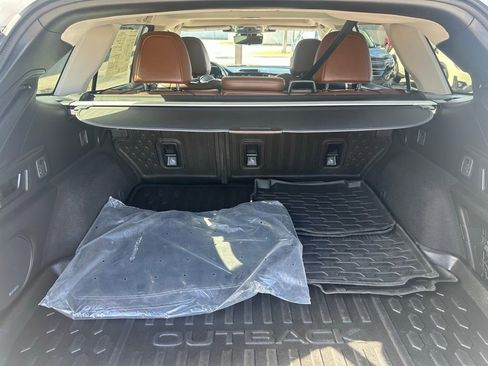 Used 2023 Subaru Outback Touring XT image 7