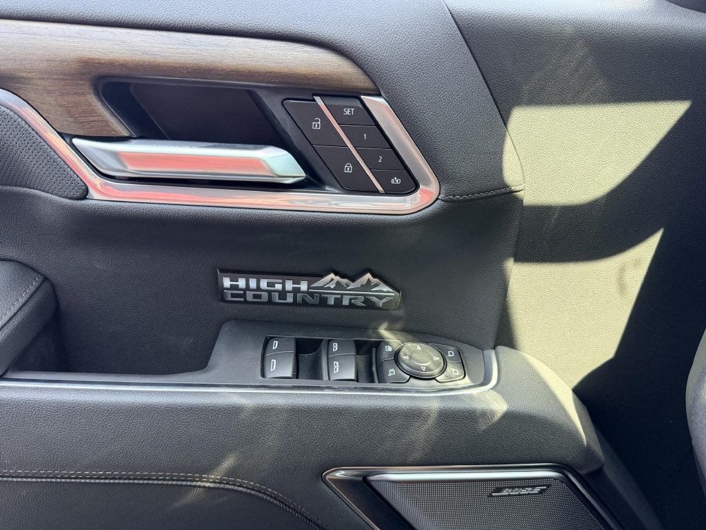 New 2026 Chevrolet Silverado 1500 High Country w/ Technology Package AWD/4WD image 30