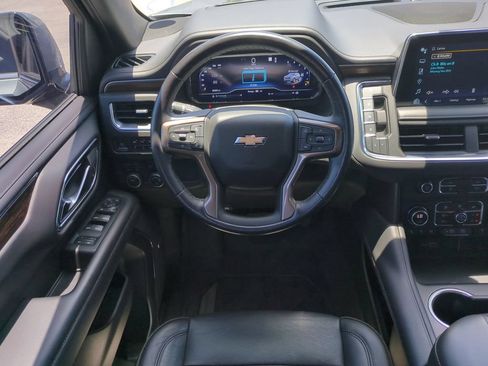 Used 2022 Chevrolet Suburban High Country AWD/4WD image 19