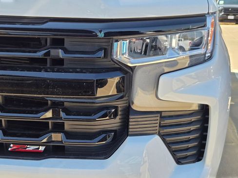 Used 2024 Chevrolet Silverado 1500 LT Trail Boss AWD/4WD image 23