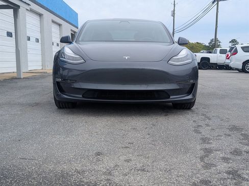 Used 2021 Tesla Model 3 Long Range image 2