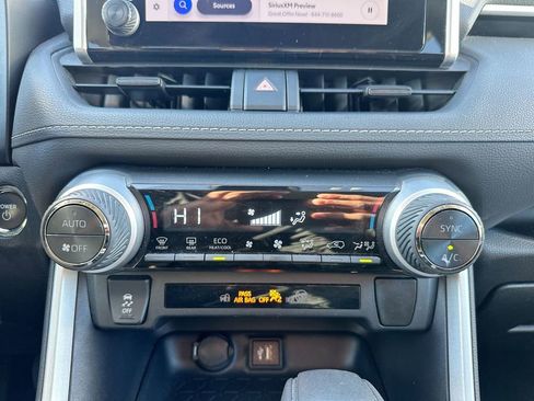 Used 2024 Toyota RAV4 XLE image 20