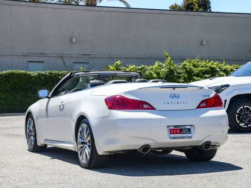 Used 2014 INFINITI Q60 Convertible w/ Premium Package RWD image 31