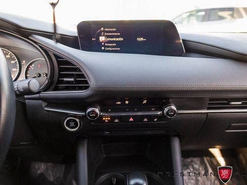 Used 2021 MAZDA MAZDA3 s image 28