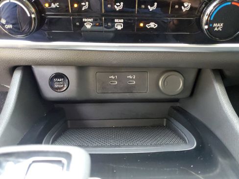 Certified 2025 Nissan Rogue S AWD/4WD image 32