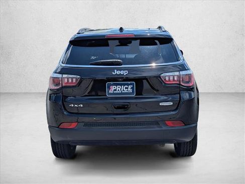 Used 2020 Jeep Compass Latitude w/ Popular Equipment Group AWD/4WD image 6