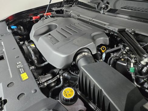 New 2026 Land Rover Defender 110 X-Dynamic SE AWD/4WD image 20