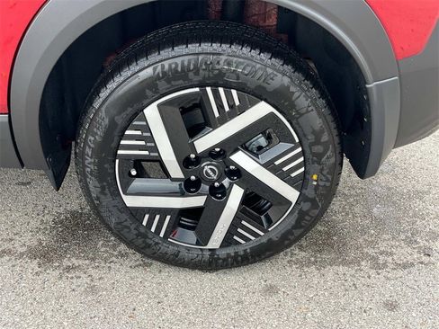 New 2026 Nissan Kicks SV image 13