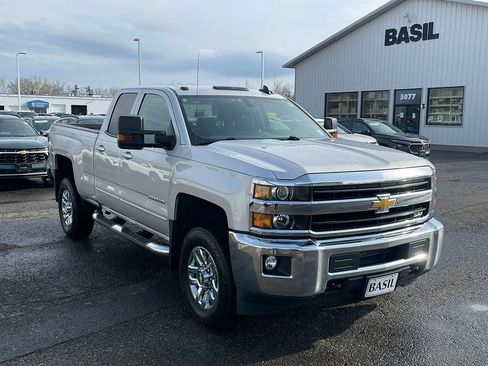 Used 2019 Chevrolet Silverado 2500 LT w/ All Star Edition image 38