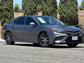 Used 2023 Toyota Camry SE FWD video 2