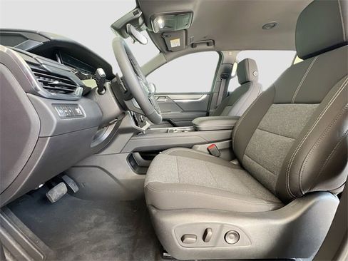 New 2026 GMC Acadia Elevation image 15