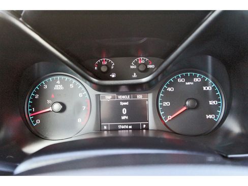 Used 2015 Chevrolet Colorado Z71 image 16