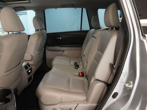 Used 2019 Honda Pilot EX-L image 28