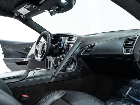 Used 2017 Chevrolet Corvette Grand Sport image 24