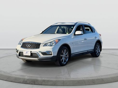 Used 2016 INFINITI QX50 Journey w/ Premium Package image 3