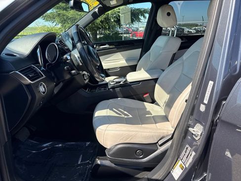 Used 2017 Mercedes-Benz GLS 450 4MATIC image 13