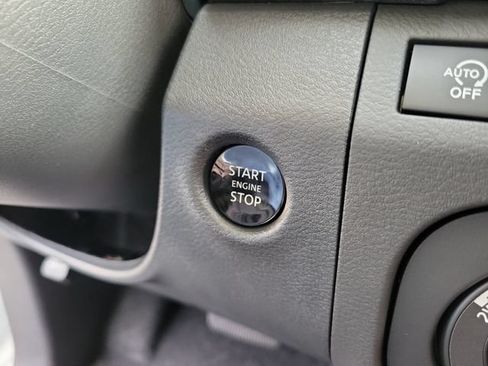 New 2026 Nissan Frontier 4x4 Crew Cab image 32