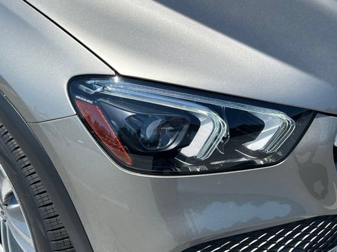 Used 2022 Mercedes-Benz GLE 350 4MATIC image 2