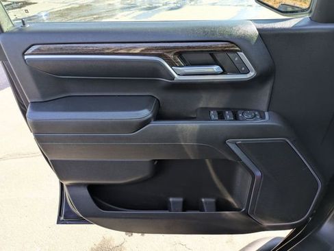 Used 2022 GMC Sierra 1500 Elevation image 11