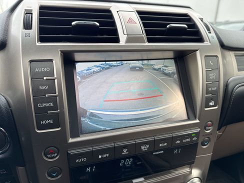 Used 2021 Lexus GX 460 Premium image 19