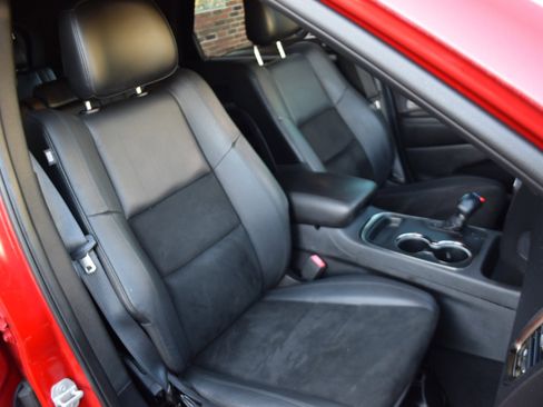 Used 2019 Dodge Durango GT image 17