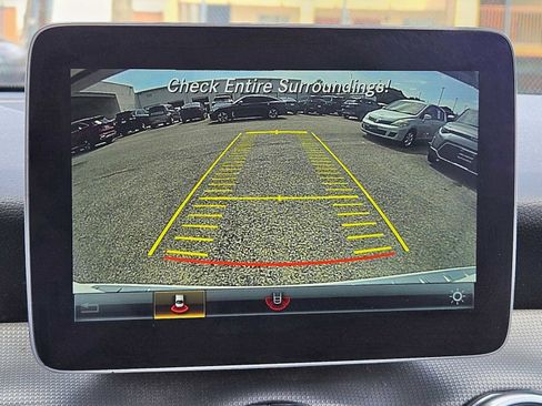 Used 2020 Mercedes-Benz GLA 250 image 24